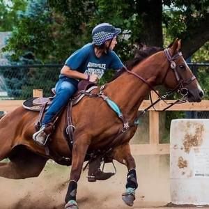 Meet your Posher, Emma